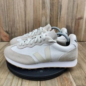 Womens Veja Rio Branco